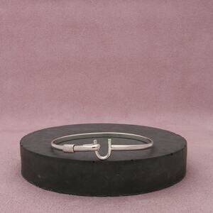 sterling silver coastal hook bangle bracelet size 6.25in